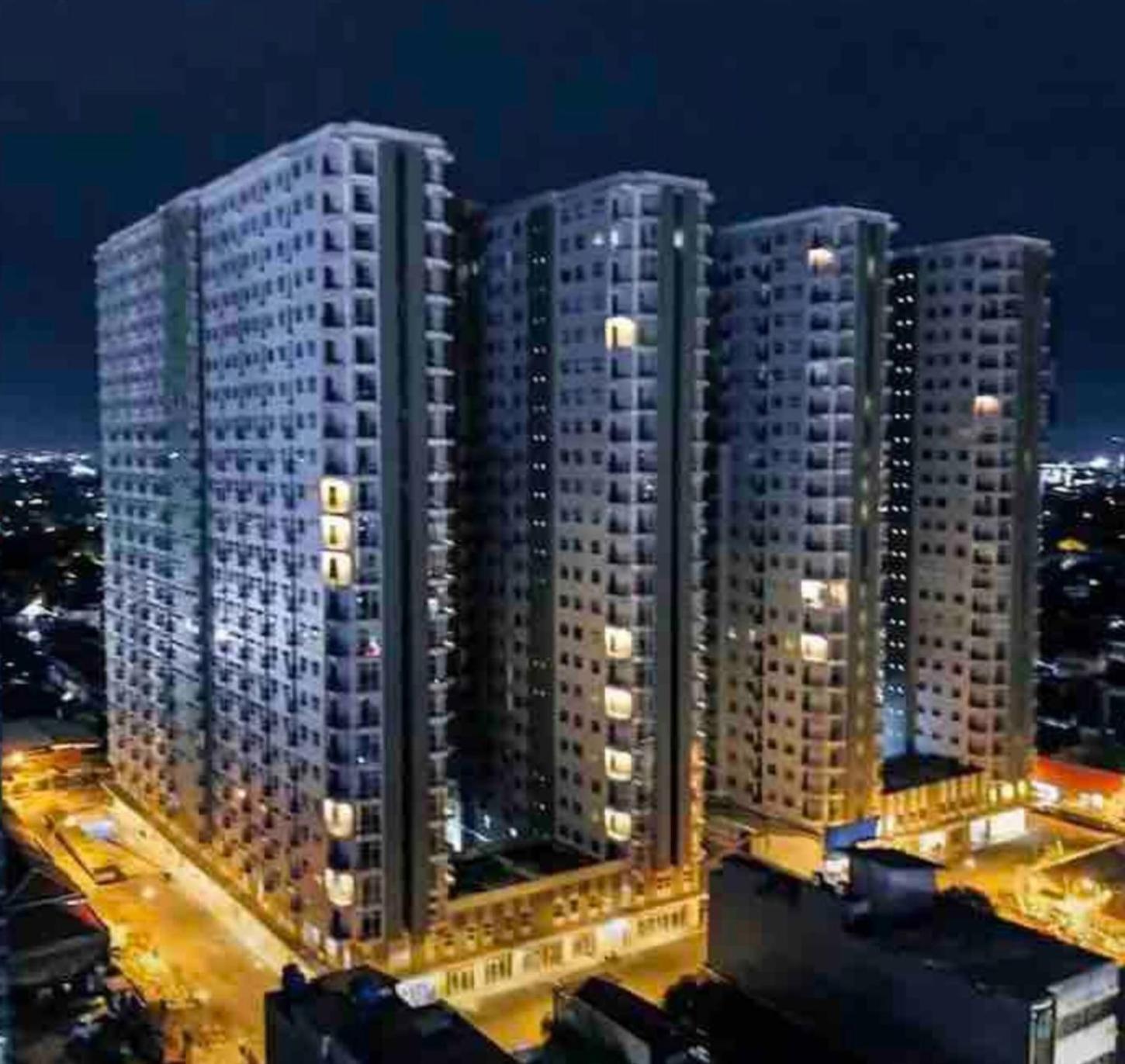 Apartement Grand Asia Afrika Bandung House Of Tofi Exteriör bild